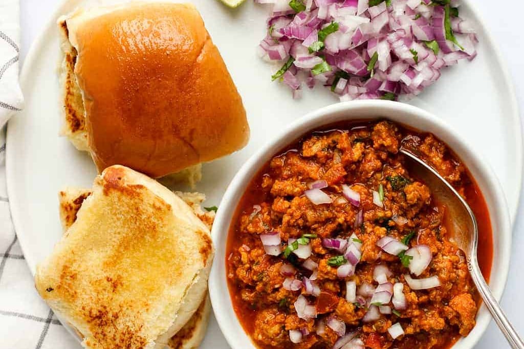 Keema Pav