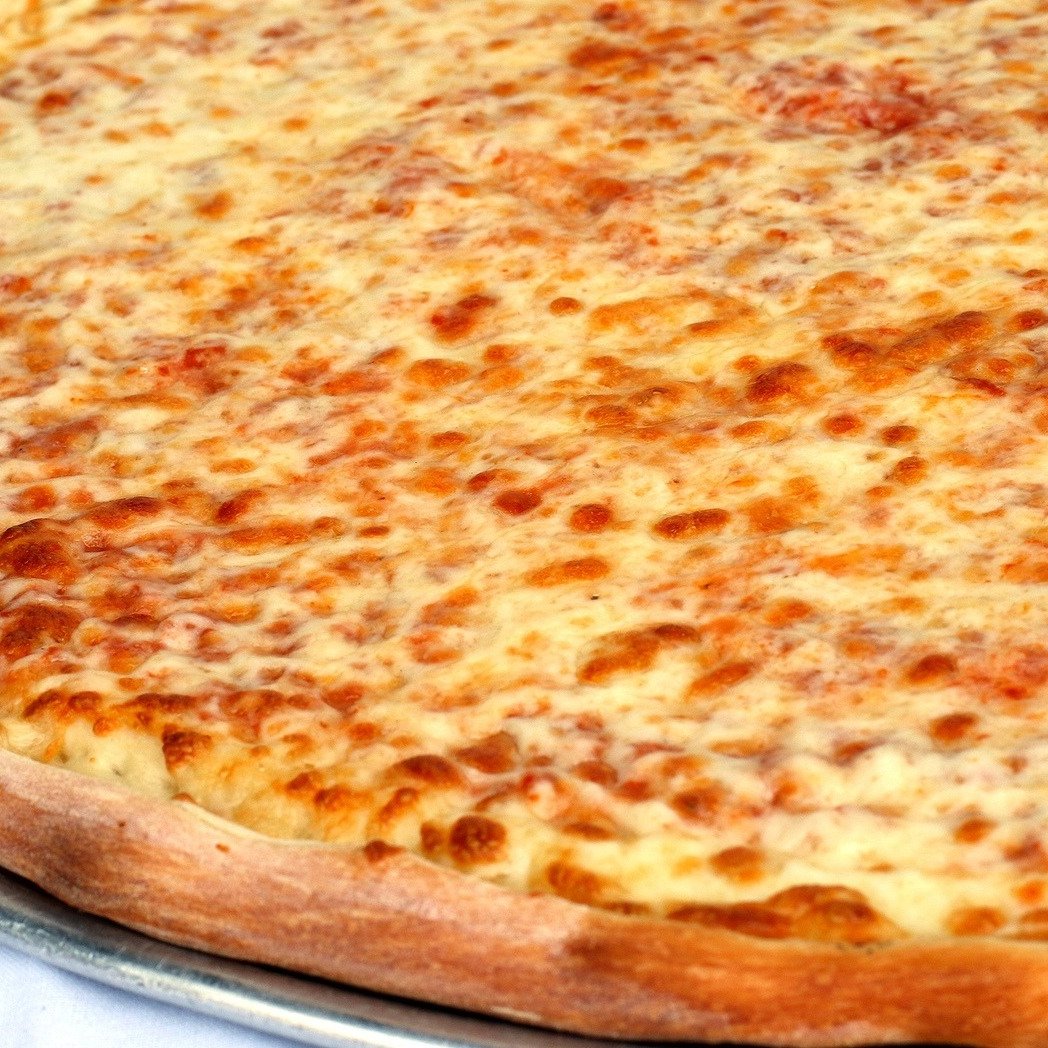 Mozzarella & Marinara Medium 14" Pizza (8 Slices)