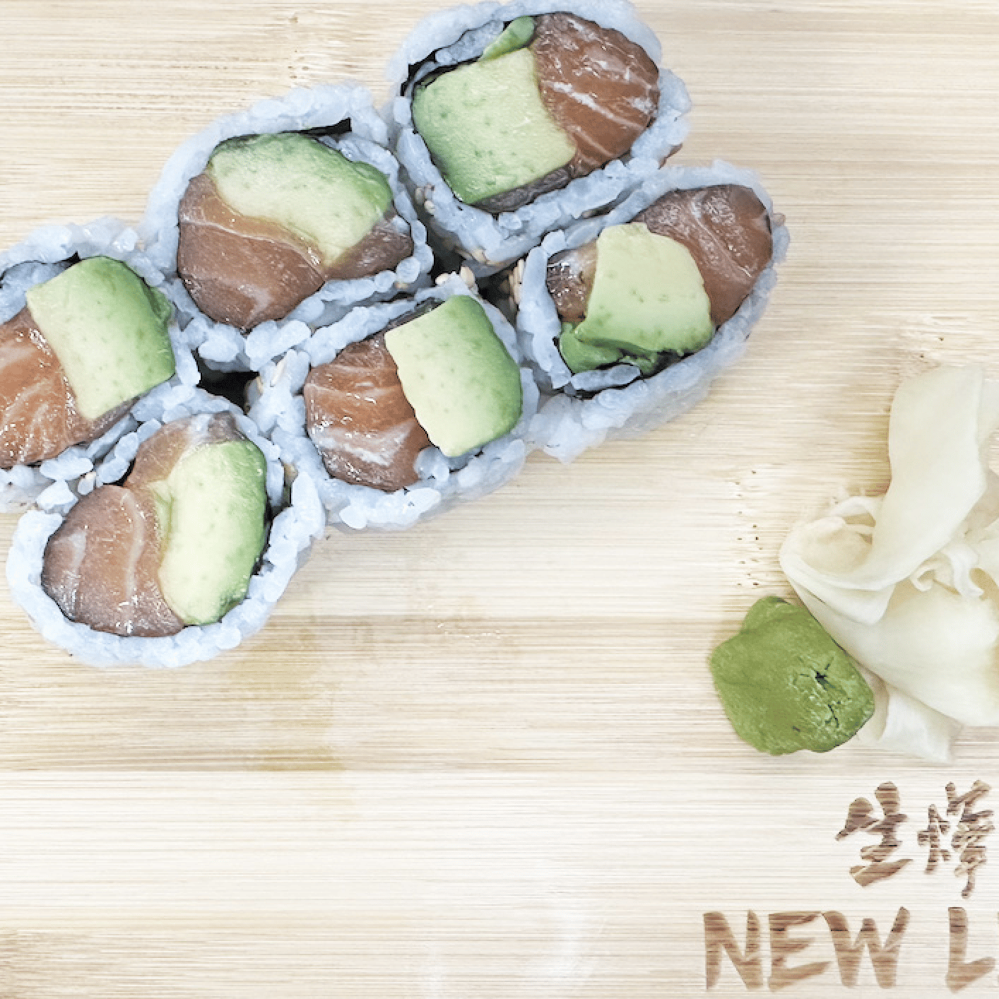 Salmon Avocado Roll