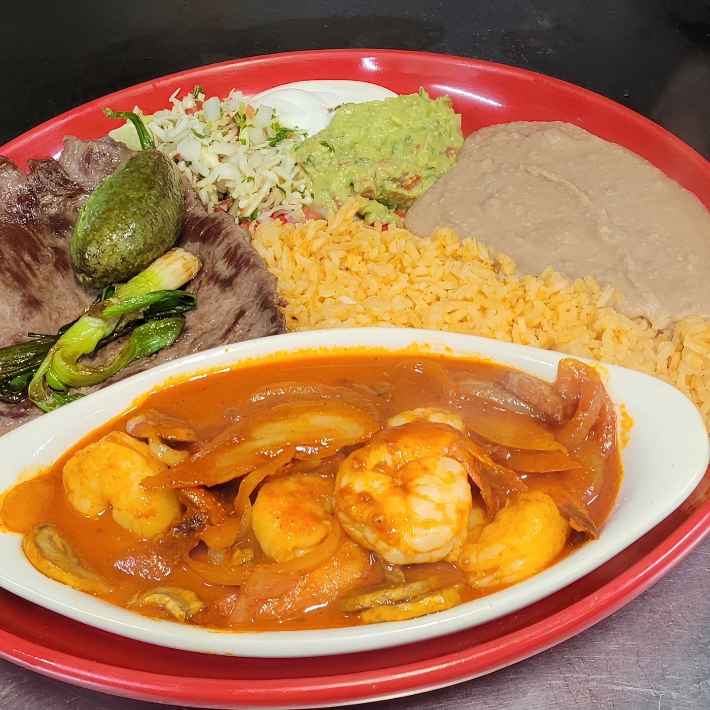 Mar y tierra platter.