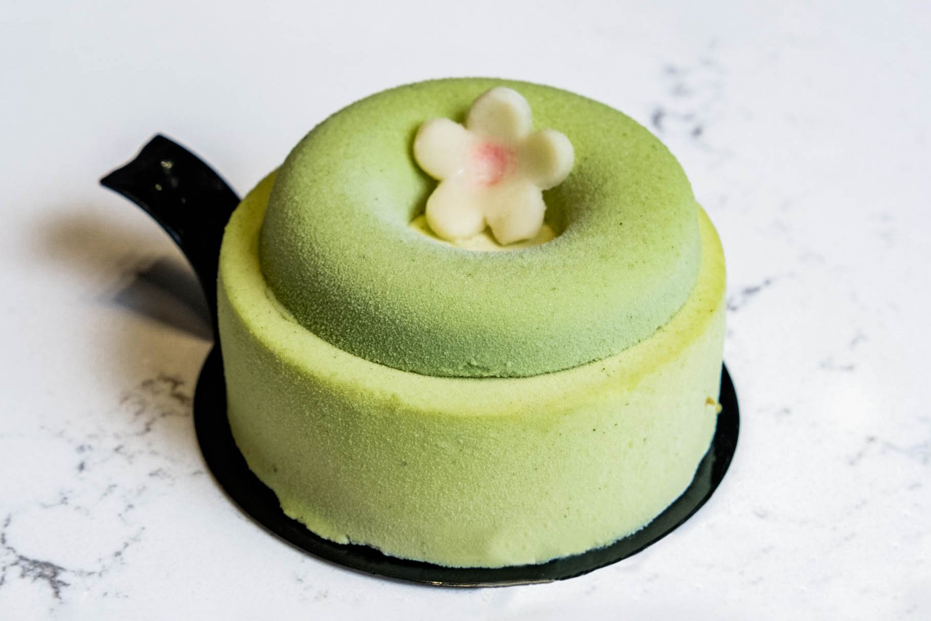 Matcha Jasmine Yuzu Mini Cake