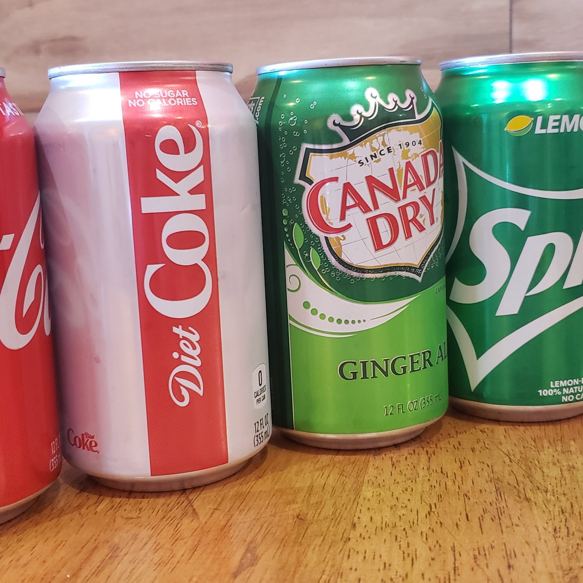 Can Sodas.