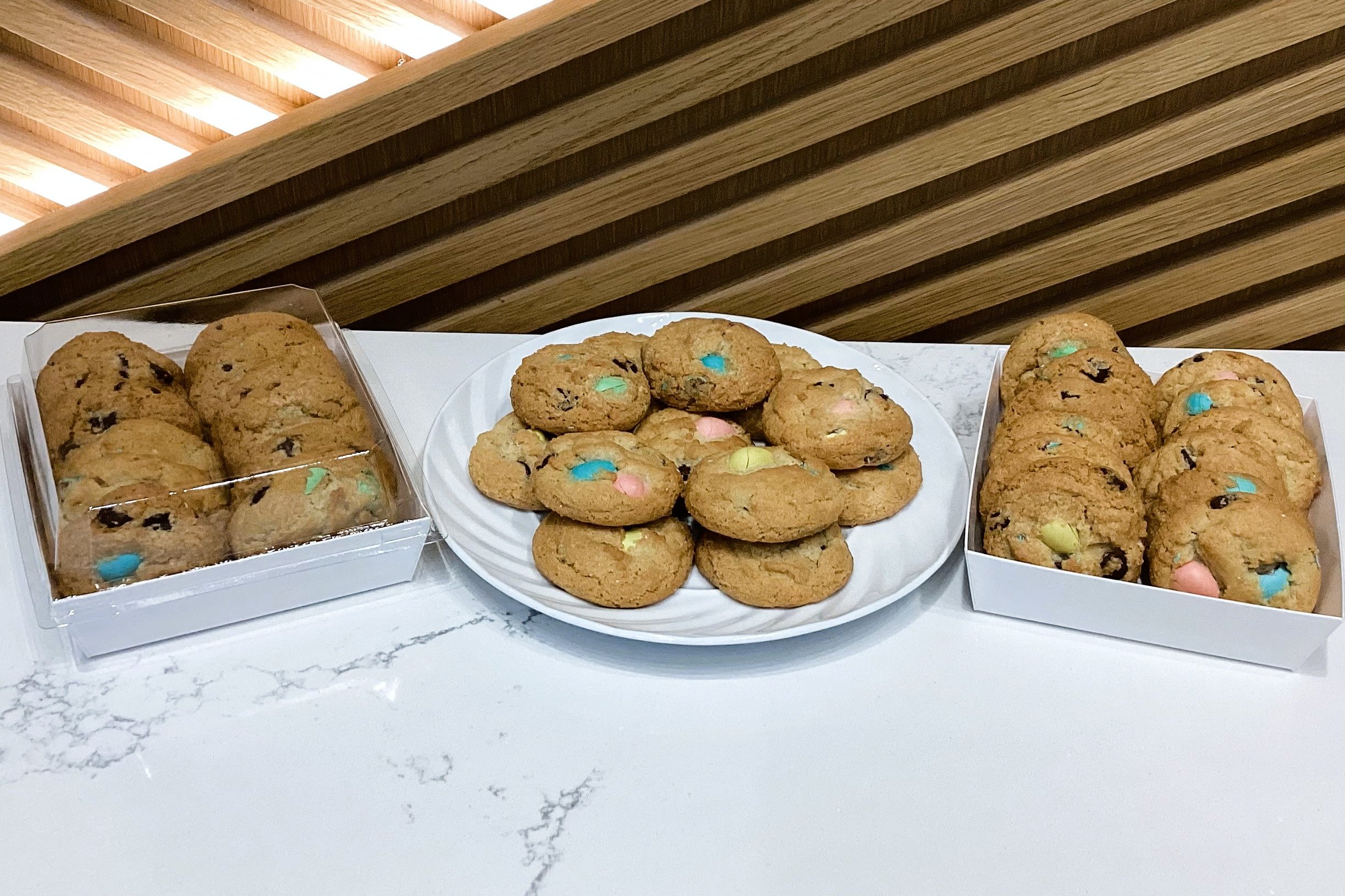 Mini Eggs Chocolate Chip Cookies - Set of 12