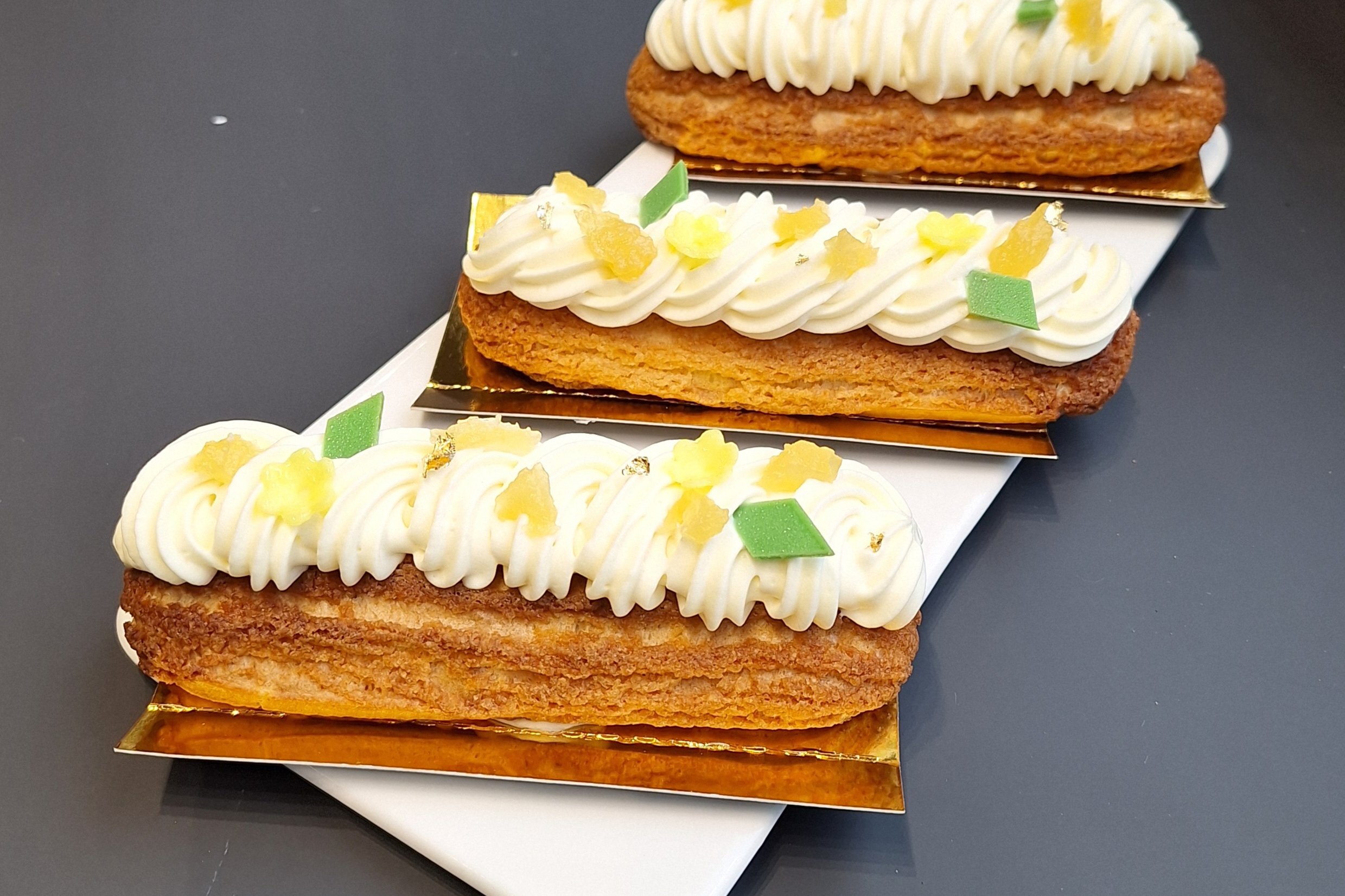 Pineapple Yuzu Éclair