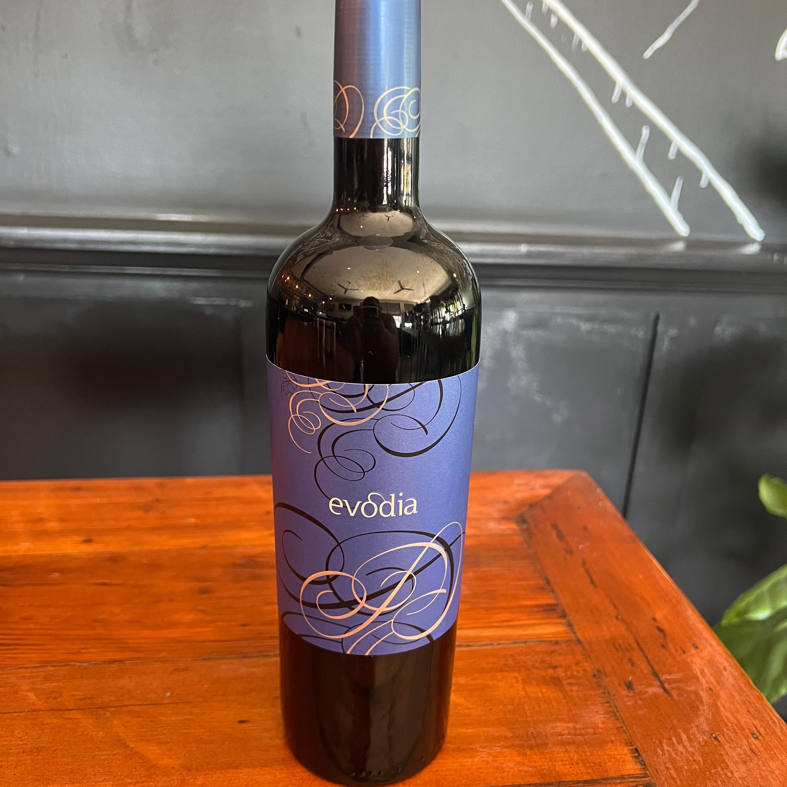 Evodia 2019 Granacha Bottle