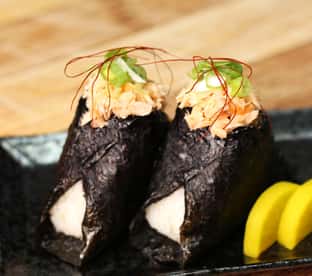 健康・医学 ONIGILI How to Make Onigiri - YouTube