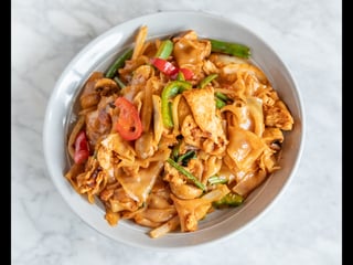 Kee Mao (Drunken Noodle)