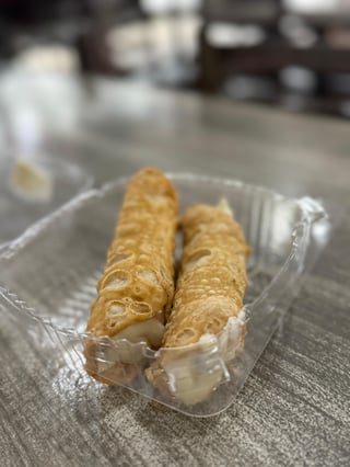 Cannoli (2)