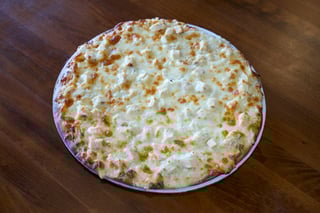 16" Garlic Chicken Alfredo