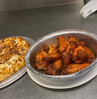 ONE Pizza & Wing Combo