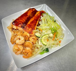 Grilled Salmon and Shrimp Entree