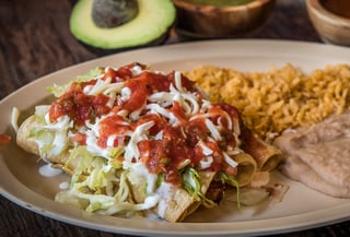 FLAUTAS DE POLLO  (Chicken flautas)