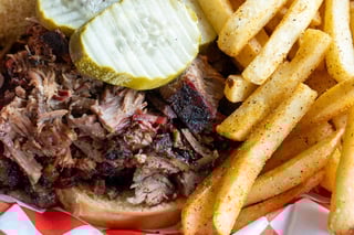 Beef Brisket Sandwich w/ Chips