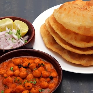 Poori Plain