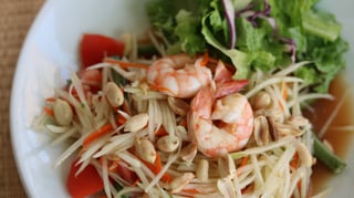 Som Tum (Green Papaya Pok Pok)