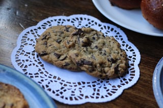 Chocolate Chip Cookie
