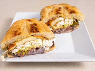 Milanesa De Pollo Torta