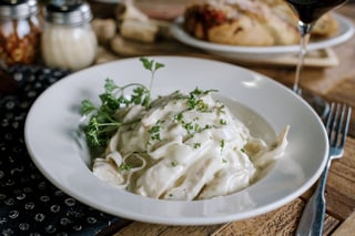 Fettuccine Alfredo
