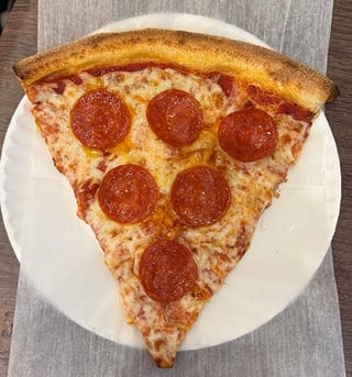 Pepperoni slice