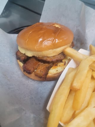 1/3 lb Brisket Sandwich