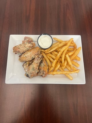 4 wings, fries, & dip