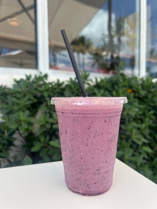Mixed Berry Smoothie 16 Oz