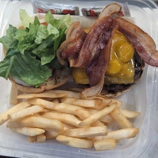 Bacon Cheeseburger & Fries