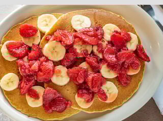 Strawberry Banana Pancakes
