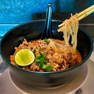 Special Tom Yum Noodles Soup