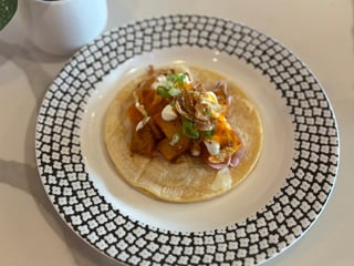 Aloo Vindaloo Taco