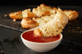 Garlic Bread w/ Cheese