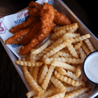 6 Buffalo Fingers & Fries