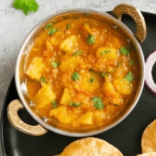 Aloo Curry (Potatoes Curry)