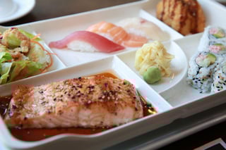 L Salmon Teriyaki Bento