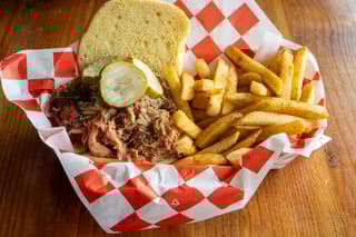 Pork Sandwich w/ Chips