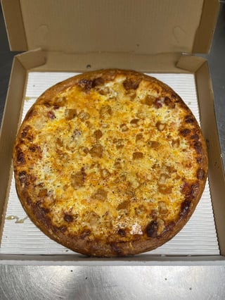 16in XL CHICKEN PARMESAN