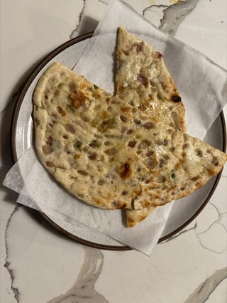Onion Kulcha (v, d)