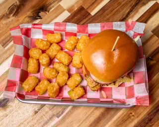 GRILLED CHICKEN SANDWICH