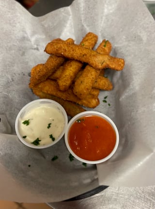 Mozzarella Sticks (10 pcs)