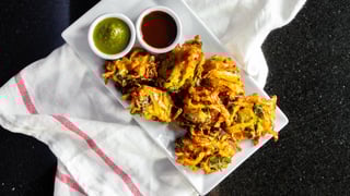 Onion Bhajia (V, GF)