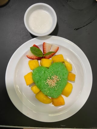 Mango sticky rice- xoi xoài