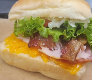 Club Sandwich w candied bacon