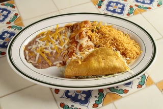 L-ENCHILADA & TACO