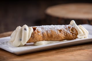 CANNOLI
