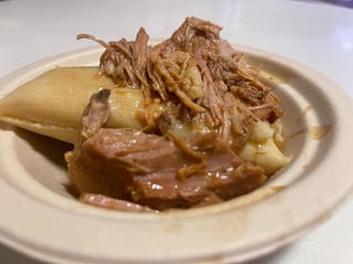 Tamal Cubano-Lechon