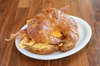 Bacon, Eggs & Cheddar Sandwich