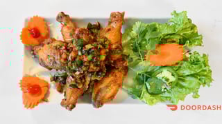 A9. Golden's Crispy Chicken Wings - Canh Gà Chiên