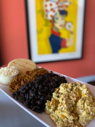 Plato Criollo (Criollo Breakfast)