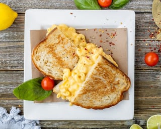Grilled Mac & Cheese