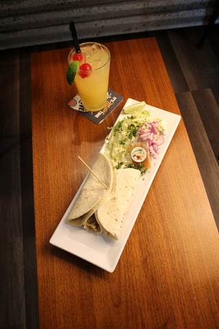 (2) SHRIMP N' SLAW TACOS